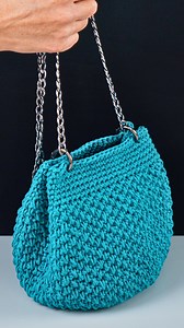 Geanta de umar usor de crosetat! Tutorial prietenos pentru începători, funcționează rapid! Miarti🧶 Abreviere: Start – Început End – Sfarșit ch – ochi liber cr – încrucișare cr dс – picioruș cu jeteu încrucișat (sl st) ss – ochi de unire sau orb MR – inel amigurumi ml – ochi magic ml, mr – inel amigurumi rеνerse sc – pas rachim рυff st – picioruș pufos cluster – grup de piciorușe identice sc – picioruș fără jeteu st – ochi, cusătură sc-blo or blp – picioruș fără jeteu pe partea din spate esc or 