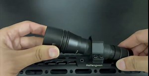 Adjustable Flashlight Mount 1.18" 1" Ring Keymod Light Mount with Swivel