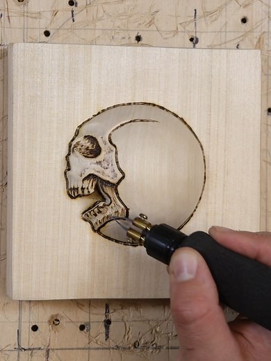 Skull Woodcarving: Mastering Pyrography Techniques