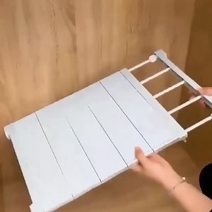 1.1K reactions · 96 shares | Transformați-vă dulapul cu un organizator inteligent. ✅Organizați hainele, pantofii, prosoapele, pălăriile... ✅Extindeți raftul pentru a se potrivi la majoritatea dulapurilor ✅Obțineți maximum din spațiul limitat ✅Ușor de instalat, nu este nevoie de găurire  https://vigoexpress.ro/produs/expandable-shelf-storage-rack-shelfexpend?psh=12i99&pco=9i99&sp=7750i997 | Vigoexpress | Facebook