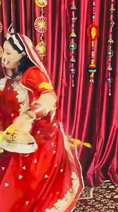 Vari Jau Re Balihari Jau Re I #rajasthanidance #satguru #varijaure #neelukumawat #rajasthani #marvadi #viraldance #viralshorts #reelitfeelit #explore #explorepage #fypシ #rajsthanisong #poshak | Neelu Kumawat