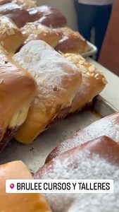 ✨Curso Garras de Oso✨ Seguimos con las promociones y precio especial !! Inscríbete antes del 24 de Abril y obtén un súper descuento Viernes 26 de Abril ⌚️Grupo matutino 9am a 3pm ⌚️Grupo Vespertino de 4pm a 8:30pm Nuestras clases ya incluyen Ingredientes Utensilios Recetario impreso Consumibles Y todo lo que se prepara en clases se lleva a casa Recuerda que solo damos info completa al ￼⁨921 145 4949⁩ para darte la mejor atención y tenerte al día con nuestros cursos 😍👏🏻 mándanos WhatsApp ya mi