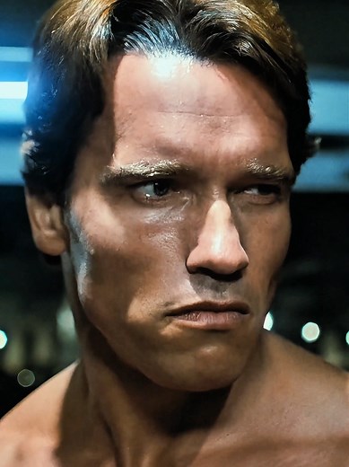 Impactful Arnold Schwarzenegger Scenes from Terminator