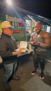 This birria grill cheese Delicioso!!!!🔥😋 @randomaftaqueria2020 #foodporn #foodie #birriatacos #grilledcheese #sharkbite | Biggroove