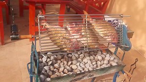 1.8K views · 43 reactions | Περιστρεφόμενη σχάρα και ψάρια στη...