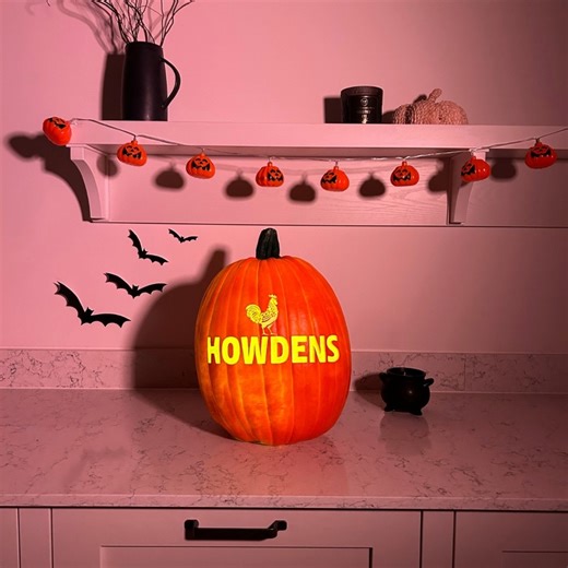22 reactions | Ready, set, ghoul! It's time to transform your kitchen with some Halloween decor.  Worktop featured: Bespoke Silestone White Arabesque Quartz - hwdn.uk/BespokeSilestoneWhiteArabesqueQuartzWorktop | Howdens | Facebook