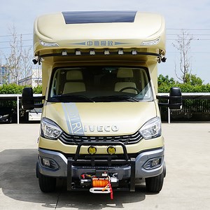 [Hot Item] Customizable Large-Space Recreational Vehicle RV for Family Road Trips and Camping