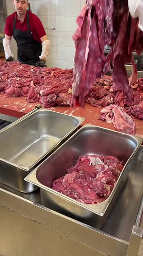 Peçenek Et Döner Ankara — En Lezzetli Et Döner Deneyimi