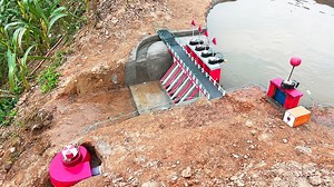 Creating a curved hydro dam design