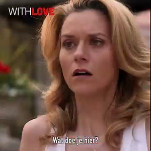 Een zomerse film voor dit druilerige weer: Summer Villa 👙. Romanschrijfster Terry heeft last van een writersblock en zoekt inspiratie in een prachtige villa in Zuid-Frankrijk. Maar dan ziet ze ineens haar mislukte blinddate Matthew een duik nemen in haar zwembad! 💦 Allebei willen ze niet vertrekken... Kunnen ze hun vakantie redden en het misschien zelfs een beetje leuk hebben met elkaar? http://bit.ly/GenietVan_SummerVilla | WithLove