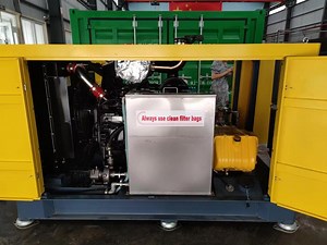 [Hot Item] Megajet 15000psi (1000bar) Diesel Unit Super High Pressure Tank Washing Machine