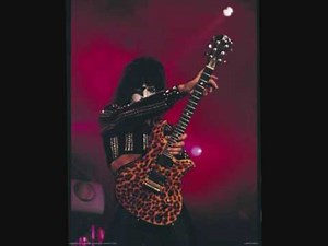 Kiss - When Your Walls Come Down