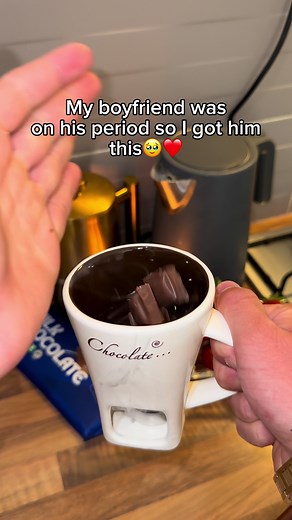 So perfect🥹 #period #fondue #chocolate #cravings #giftideas