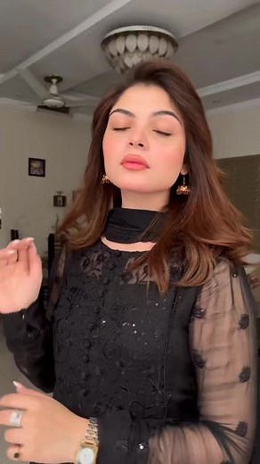 135K views · 603 reactions | #trending #Price #newtrend #লিমিটেড #tranding #স্টক #Tigini #Tiginichallenge #trending #HOT | Expression | Facebook