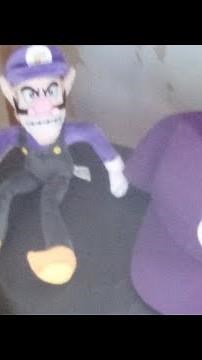Unboxing Waluigi Plush