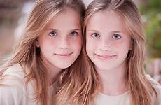 sheldon cali twins noelle friends rachel baby identical now old teens blonde people who emma teenagers look geller played epigenetic