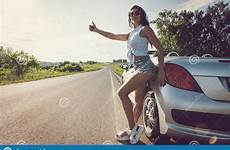 hitchhiking shorts autostop donna problems rotta decappottabile problemi pantaloncini corti