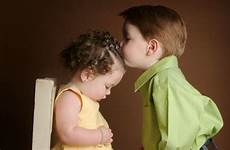 boy girl kiss kids wallpaper desktop background pic child couples cute baby wallpapers babies couple beautiful simple kissing children live