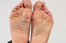 coleman tracey feet wikifeet