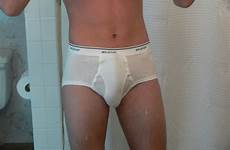 underwear bulges huge underneath lpsg