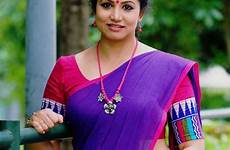 saree aunties indian hot women collection hottest sari