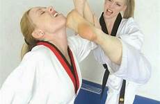 karate taekwondo
