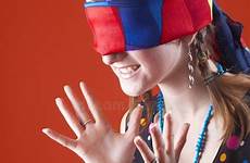 blindfold augen verbundenen ojos vendados spiel blindfolded blinddoek spel bubbelgum