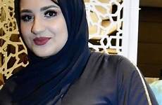 hijab arabian desi hijabi disimpan chicks