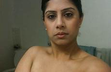 indian nude hot aunty desi boobs big girls nudes aunties ass sex milf tits busty naked selfie curvy mature nri