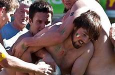 bulges rugby dicks butts tumbex