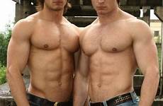 twins carlson hunks muscle levis oleg kyle bodybuilder hotties hunky bulge konstantin männer dudes identical bros user bulges mannen