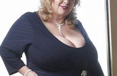 women mature big sexy old dress curvy ssbbw bbw woman girl plus size thick tumblr curves skirt fashion over leather