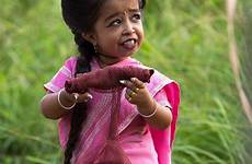 smallest woman freak horror story american show jyoti amge petite ma also worlds india characters who costumes ahs freakshow little