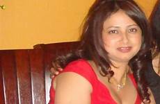 desi hot bhabi indian aunty spicy real sexy dengulata neeta patel she life middle