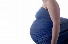 zwangere vrouwen naakte vrouw
