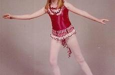 amateur dancing dance teen little retro blonde online funny her hilarious so tops looks dancer