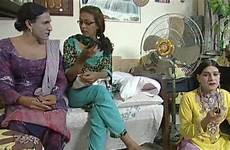 pakistan transsexuals bbc