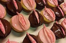 vagina cupcakes cakes imgur comments mothermag reddit