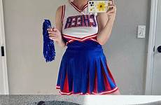 cheerleader