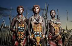 tribe hamer ethiopia hamar mursi rituals disappearing neighbouring discs lips