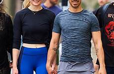 sophie turner joe jonas engaged couple hot game her jonsa means actually now ring why who today re they sansa