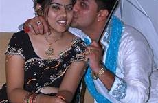 kiss desi couple indian girl giving gsv poetry cheek sweet