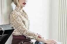 secretary holly willoughby sexy very look office fashion hot vintage records girls women vinyl looks her secretaries latest range 1960s