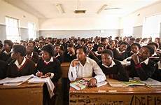 school schools eastern africa south secondary public cape classroom overcrowded education learners over schooling heart sa packed into junior students