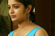 actress shalu kurian serial hot malayalam boobs mallu sexy actresses indian asianet latest calling girl saree look serials tamil movie