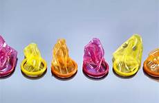 condoms condom preservativo hiv anticonceptivo literal worst complain cdc reuse warns condones prevention drug embarrassed anymore globalnews