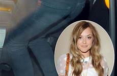 fearne cotton bum flashes her wardrobe malfunction shows too she metro flesh covered should really much little