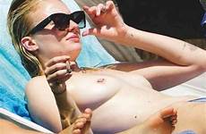 nude sophie turner beach celebrities collection boobs actress thefappeningblog