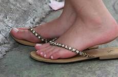 flip flops toes sexy deviantart