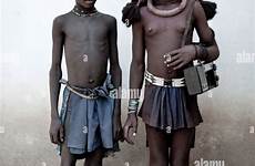 girl africa children angola boy afrika kinder standing african alamy himba kids women beautiful mädchen himbas flickr stock aus